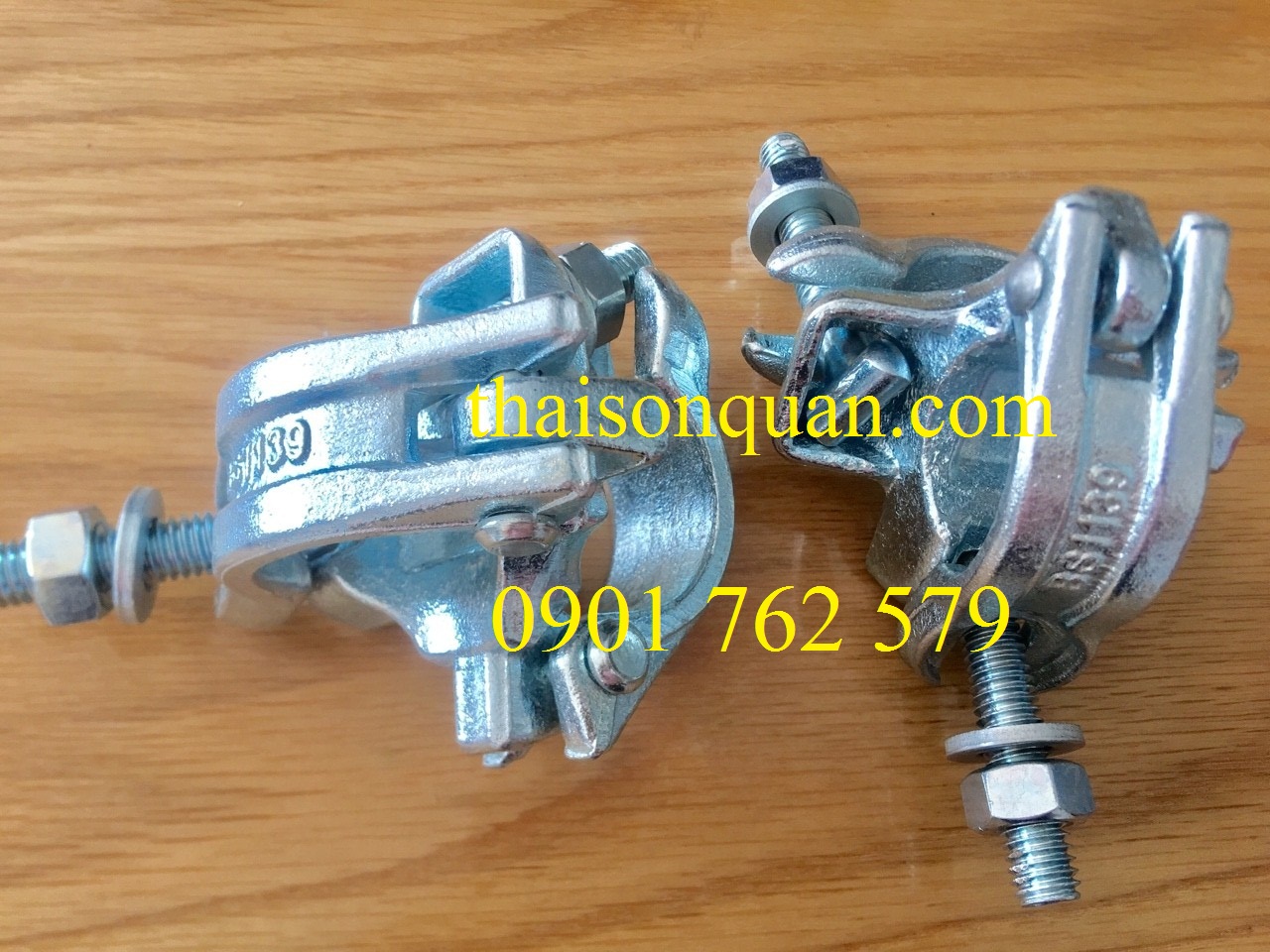 KHÓA CỐ ĐỊNH GIÀN GIÁO BS1139, Ø48.3mm 